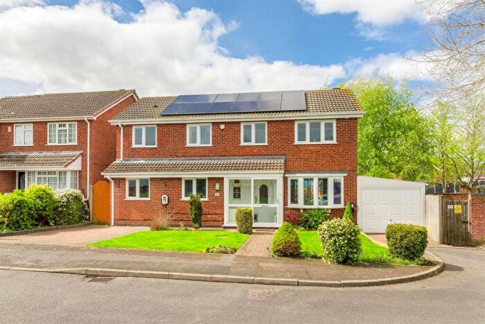 4 Bedroom Detached House For Sale In Melmerby, Wilnecote, B77