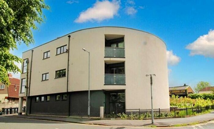 2 Bedroom Flat To Rent In Chapel Road, Bristol, BS13