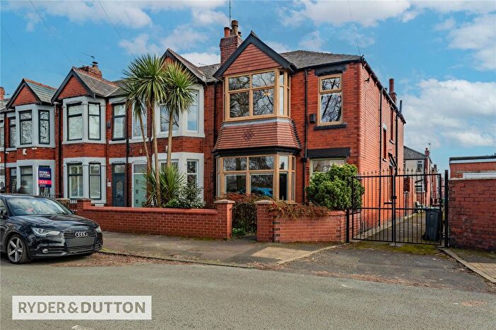 4 Bedroom End Terrace House For Sale In Parkhurst Avenue, New Moston, Manchester, M40
