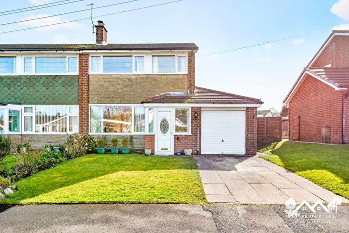 3 Bedroom Semi Detached House For Sale In Cherryclough Way, Blackburn, BB2