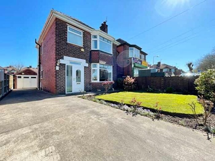 3 Bedroom Detached House For Sale In Kirkby Folly Road, Sutton In Ashfield, NG17