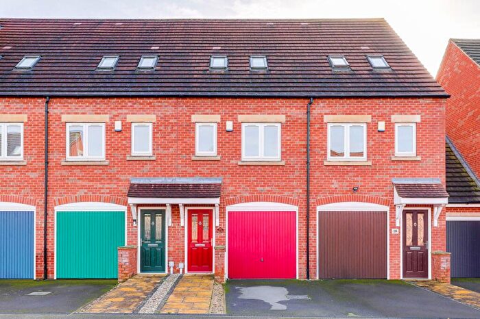 3 Bedroom Terraced House For Sale In Poets Close, Hucknall, NG15