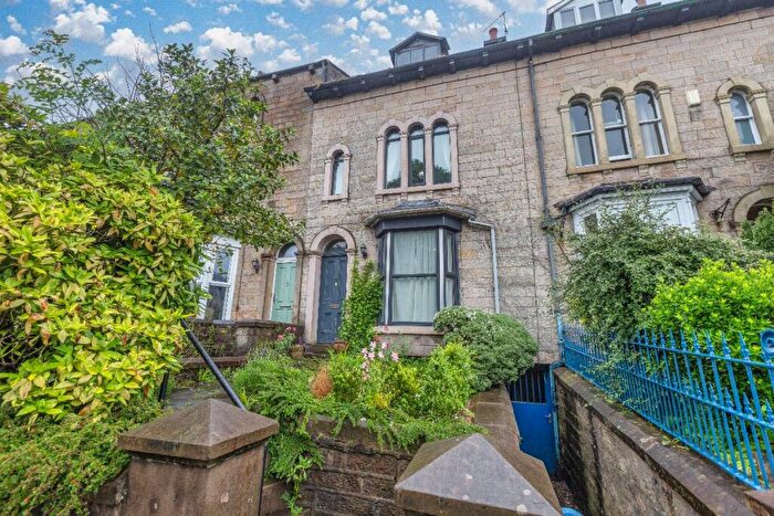 4 Bedroom Terraced House For Sale In South Road, Lancaster, LA1