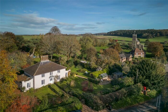 4 Bedroom Detached House For Sale In East Morden, Wareham, Dorset, BH20