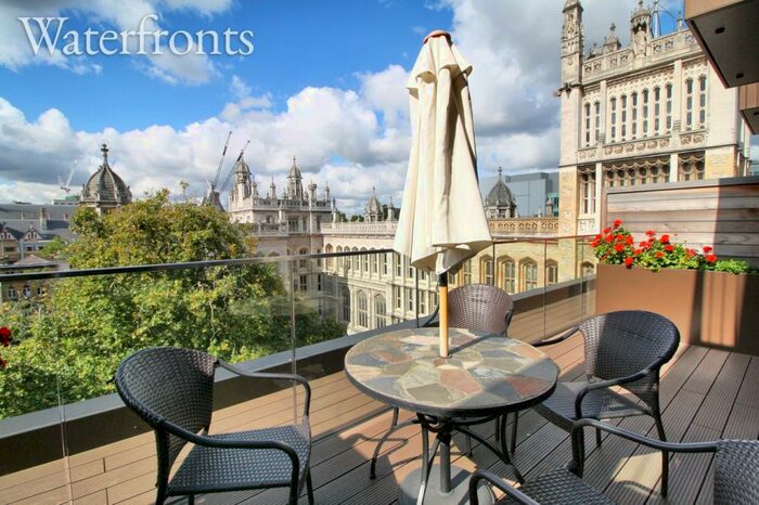 2 Bedroom Apartment To Rent In Fetter Lane, London, EC4A