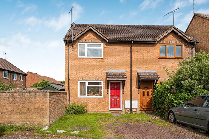 2 Bedroom Semi-Detached House For Sale In Beehive Close, Nine Elms, SN5