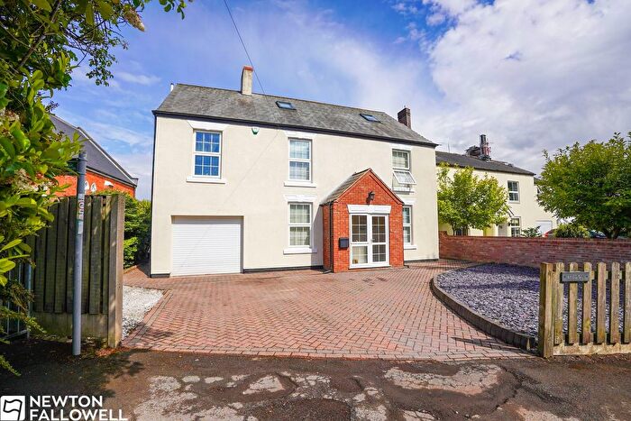 5 Bedroom Detached House For Sale In Main Street, Rampton, DN22