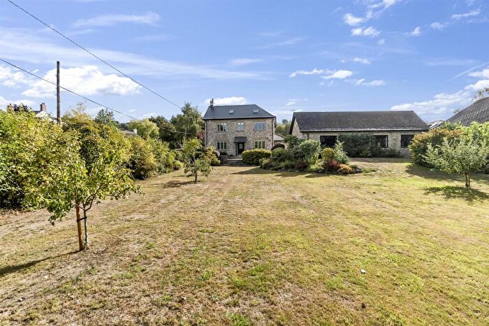 5 Bedroom Detached House For Sale In Dalwood, EX13