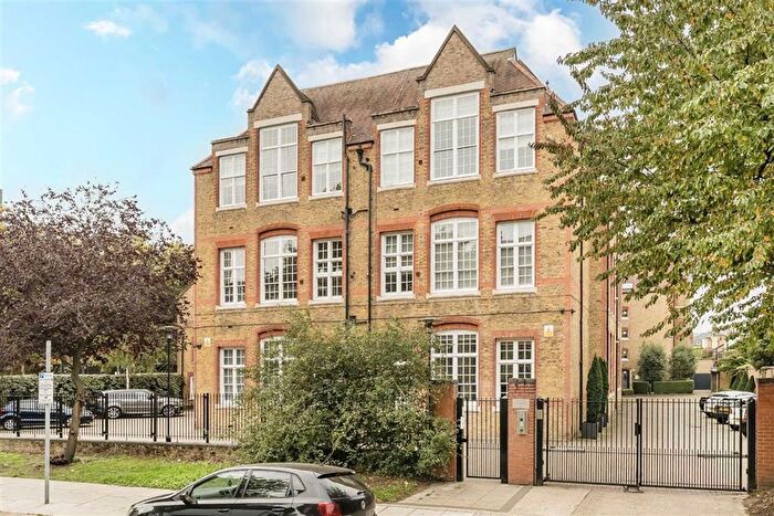 4 Bedroom Flat To Rent In Old Chesterton Building, London, SW11