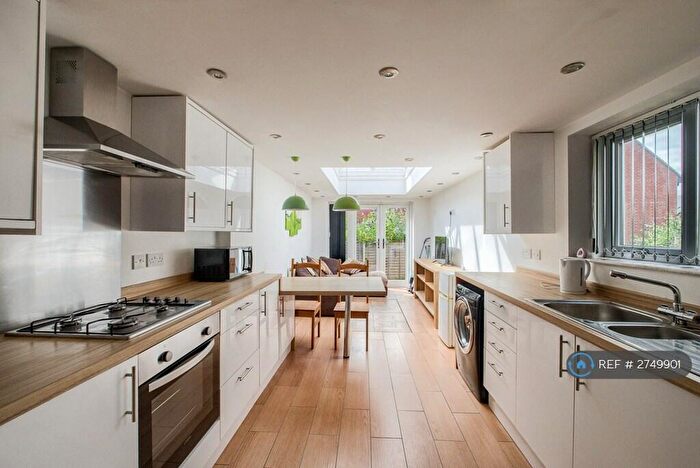 5 Bedroom Terraced House To Rent In Humber Avenue, Coventry, CV1