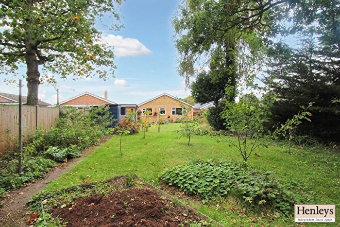 3 Bedroom Detached Bungalow For Sale In Birch Crescent, Lakenheath, Brandon, IP27