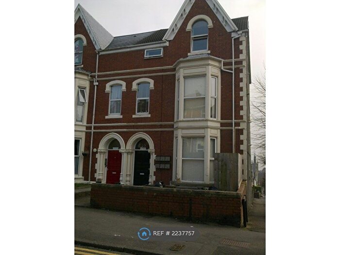 1 Bedroom Flat To Rent In Sketty Road, Swansea, SA2