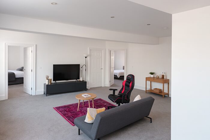 2 Bedroom Flat To Rent In Bank Chambers Nottingham, NG1