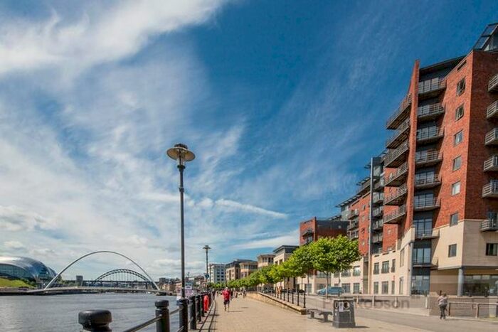2 Bedroom Flat To Rent In Quayside, Newcastle Upon Tyne, NE1