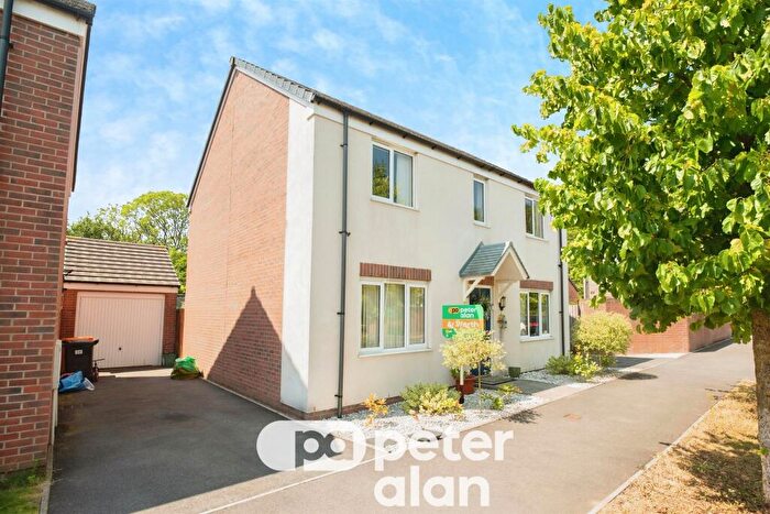 4 Bedroom Detached House For Sale In Sir Briggs Avenue, Duffryn, Newport, NP10