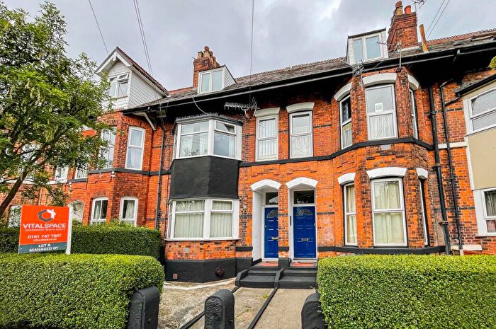 1 Bedroom Apartment To Rent In Wendover Road, Urmston, Manchester, M41