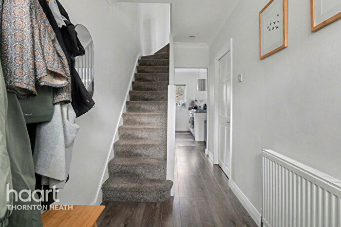 3 Bedroom Terraced House For Sale In Chipstead Avenue, Thornton Heath, CR7