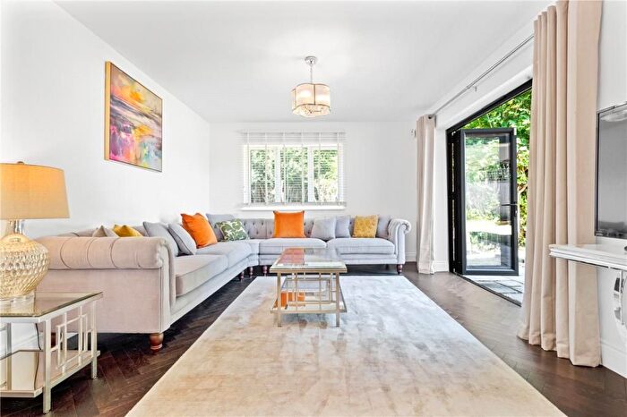 5 Bedroom Detached House For Sale In Chilworth Old Village, Chilworth, Southampton, SO16
