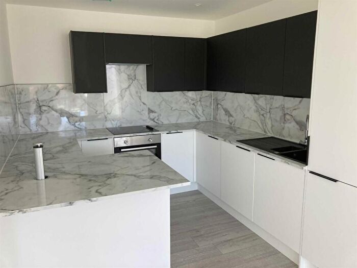 1 Bedroom Flat To Rent In Sandgate Road, Folkestone, CT20