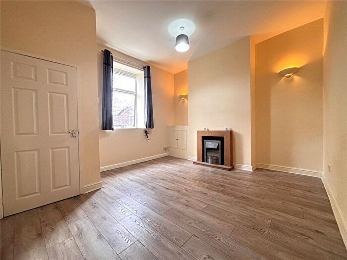 2 Bedroom Terraced House To Rent In Whitelees Road, Littleborough, Rochdale, OL15