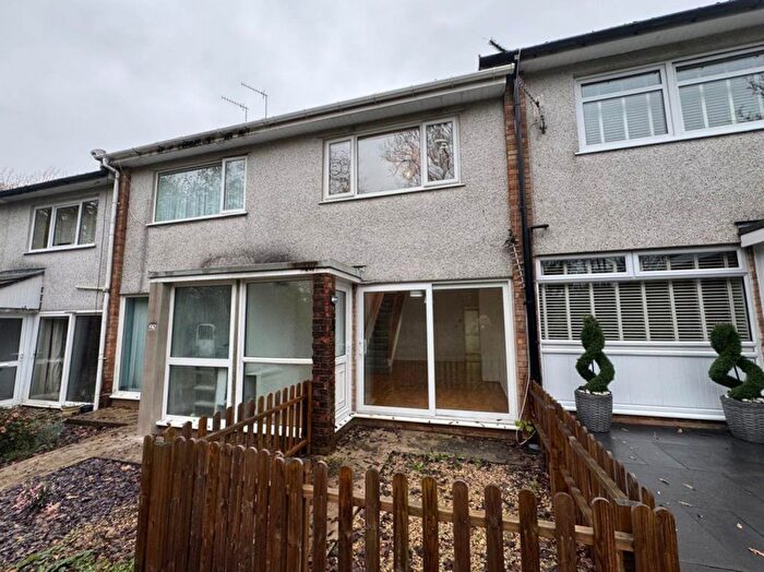 2 Bedroom Property To Rent In Woodfield Park Crescent, Woodfieldside, NP12