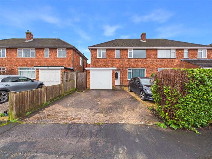 3 Bedroom Semi Detached House For Sale In Oakwood Drive, Hucclecote, Gloucester, Gloucestershire, GL3