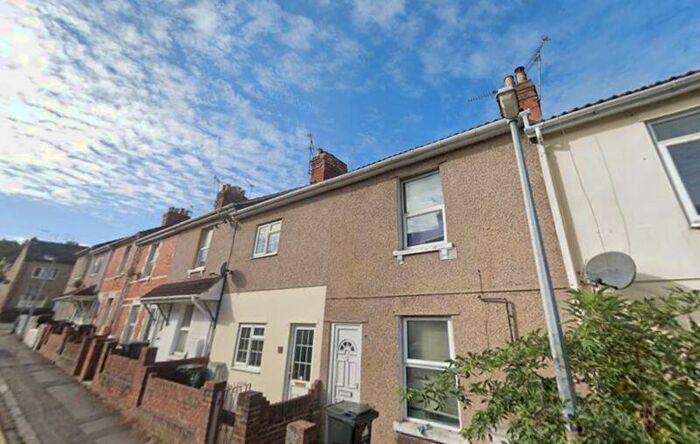 2 Bedroom Terraced House To Rent In Stanier Street, Swindon, SN1