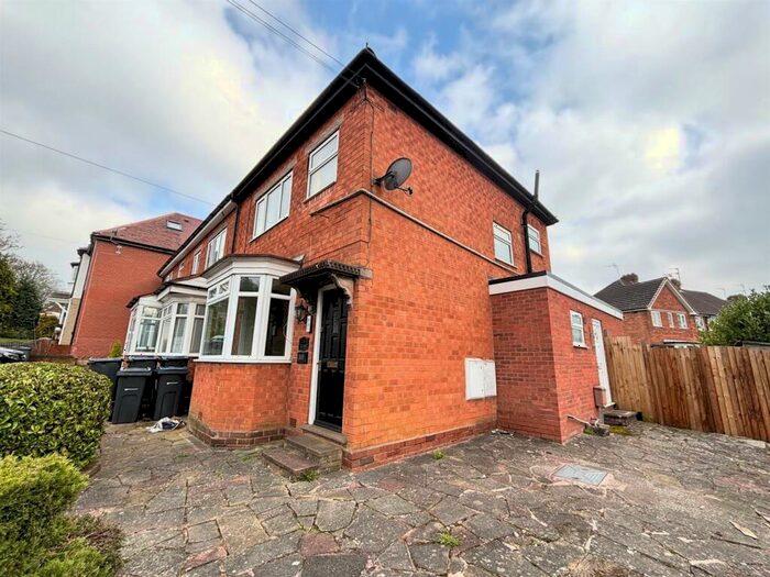 1 Bedroom Flat To Rent In Baldwins Lane, Hall Green, B28