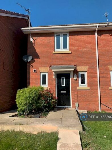 2 Bedroom Terraced House To Rent In Dovestone Way, Kingswood, Hull, HU7