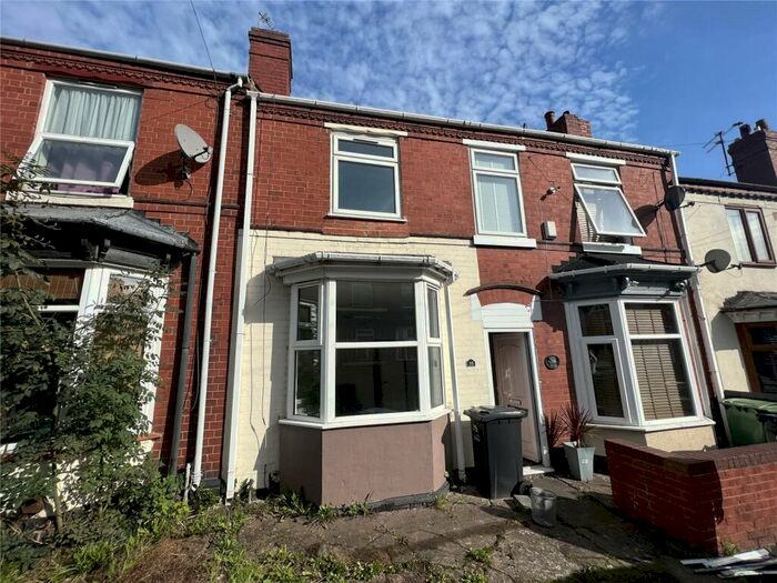 2 Bedroom Terraced House To Rent In Crescent Road, Dudley, West Midlands, DY2