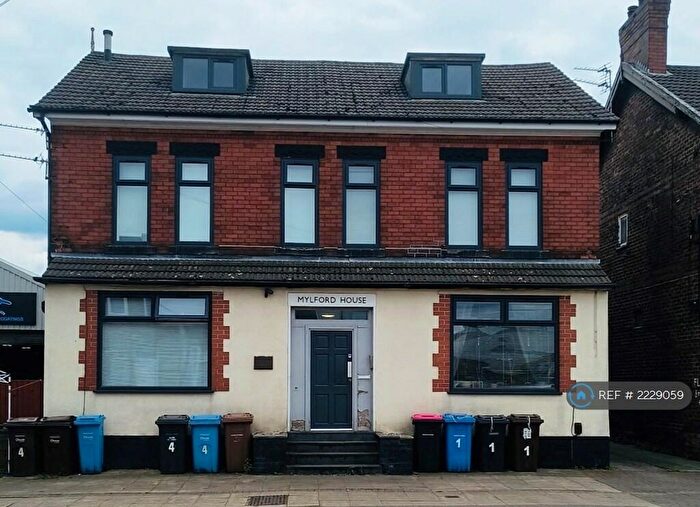 1 Bedroom Flat To Rent In Mylford House, Irlam, Manchester, M44