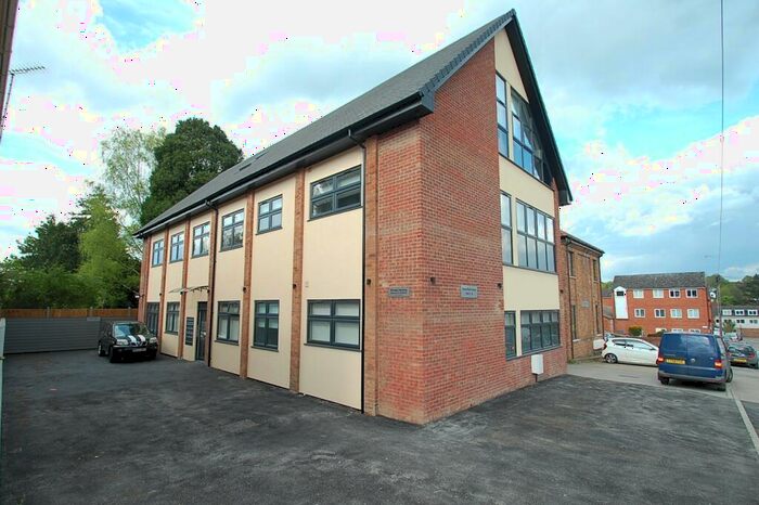 2 Bedroom Apartment To Rent In Churchfield House, Churchfield Road, Buckinghamshire, SL9