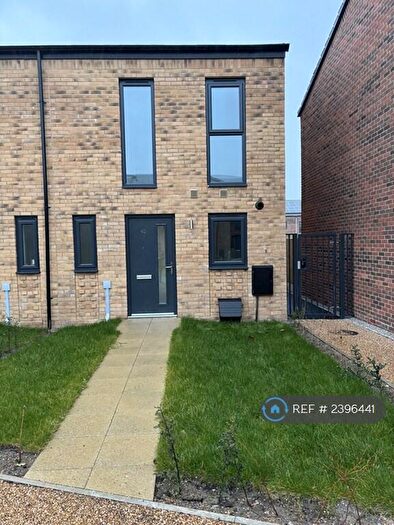 2 Bedroom End Of Terrace House To Rent In Furlong Way, Salford, M6
