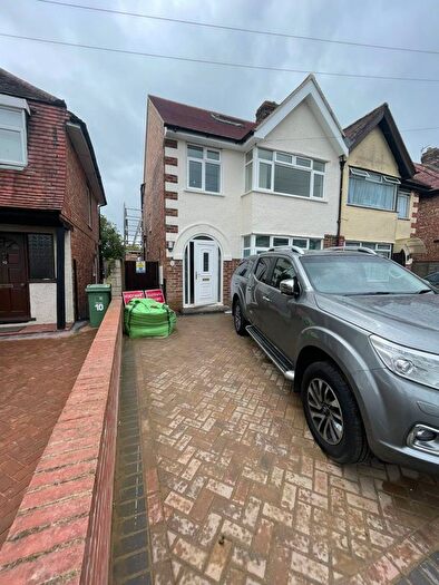 6 Bedroom Semi-Detached House To Rent In Bartholomew Road, Oxford, OX4