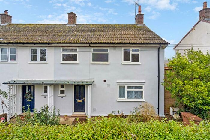 3 Bedroom House For Sale In Stringers Lane, Stevenage, SG2