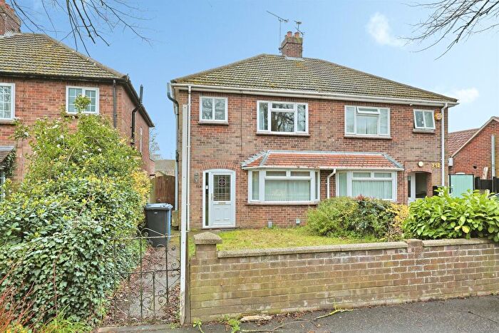 4 Bedroom Semi Detached House For Sale In Bowthorpe Road, Norwich, NR5