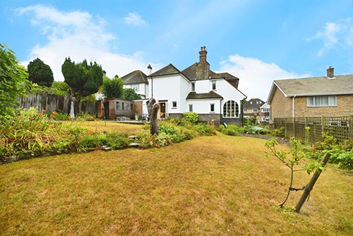 5 Bedroom Detached House For Sale In Varndean Gardens, Brighton, BN1