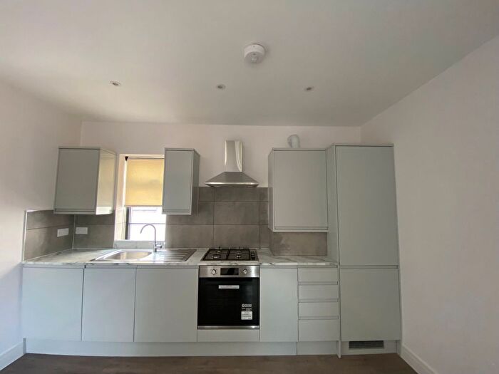 1 Bedroom Flat To Rent In High Road, London, N22