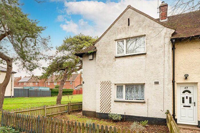 2 Bedroom End Of Terrace House For Sale In Skimmingdish Lane, Bicester, OX27