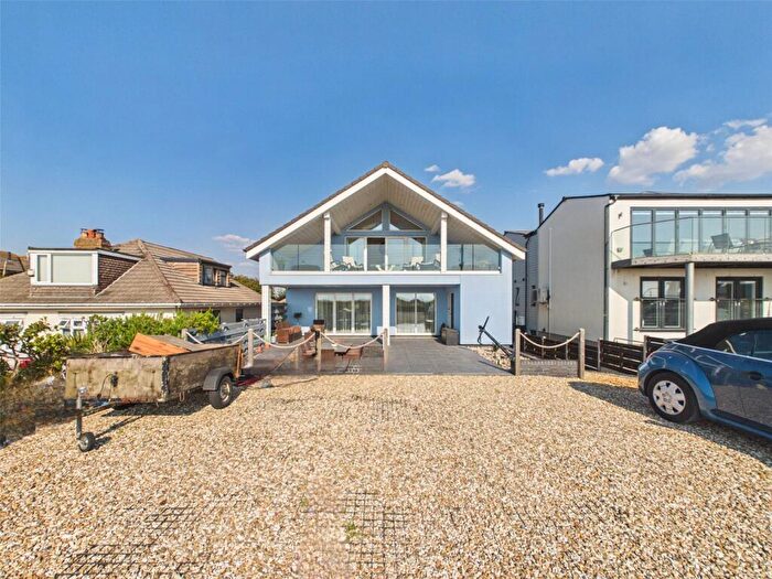 3 Bedroom House For Sale In Beach Road, Kewstoke, Weston-super-Mare, North Somerset, BS22