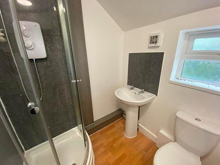 8 Bedroom House To Rent In Sherwin Grove, Nottingham, NG7