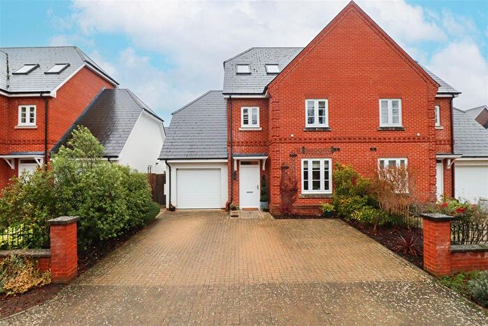 4 Bedroom Semi Detached House For Sale In Royston Drive, Ewshot, Farnham, GU10