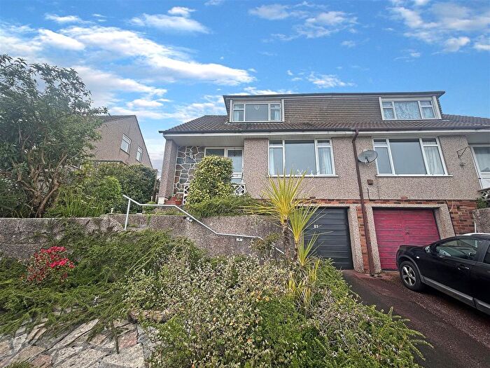 3 Bedroom Semi-detached House For Sale In Courtland Road, Torquay, TQ2