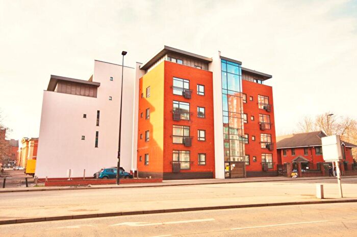 2 Bedroom Apartment To Rent In Trinity Edge, St. Mary Street, Salford, M3