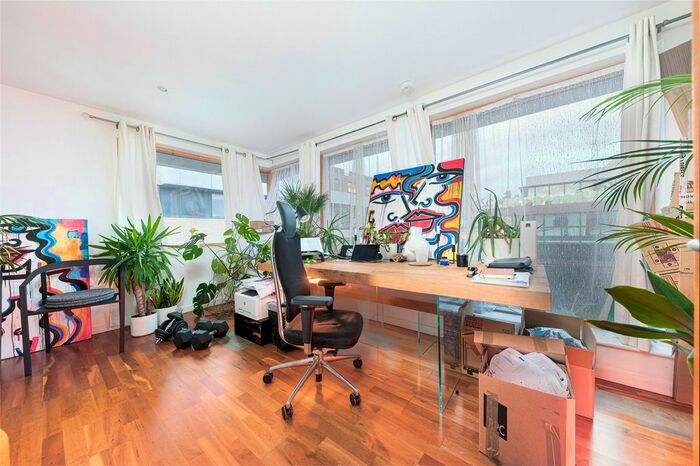 1 Bedroom Flat To Rent In Gainsborough Studios South, Poole Street, London, N1