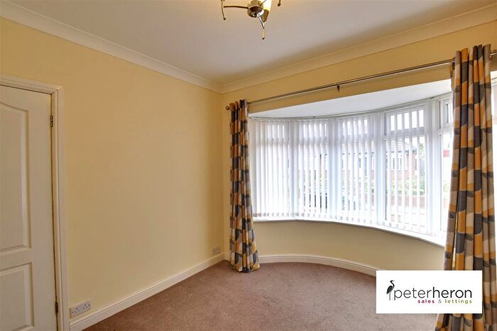 2 Bedroom Bungalow For Sale In Dunbreck Grove, High Barnes, Sunderland, SR4