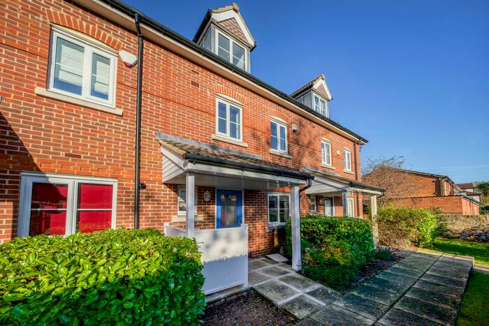 3 Bedroom Terraced House To Rent In The Greenway, Cowley, Uxbridge, UB8