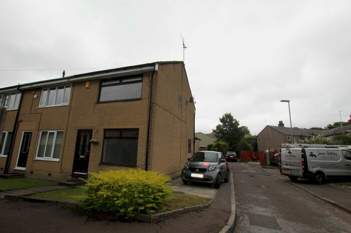 2 Bedroom Mews To Rent In Trinity Street, Norden, Rochdale, OL12