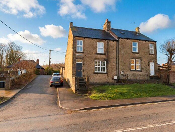 3 Bedroom Semi-Detached House For Sale In Oakleigh, Leazes Villas, Burnopfield, Newcastle Upon Tyne, NE16