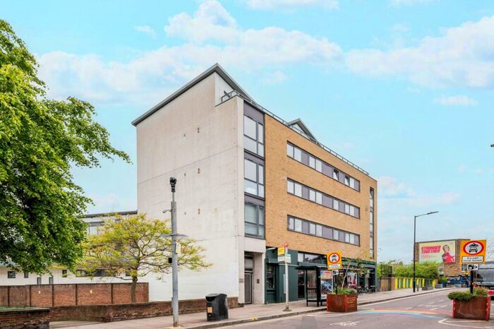 1 Bedroom Flat To Rent In Pritchards Road, , Bethnal Green, London, E2